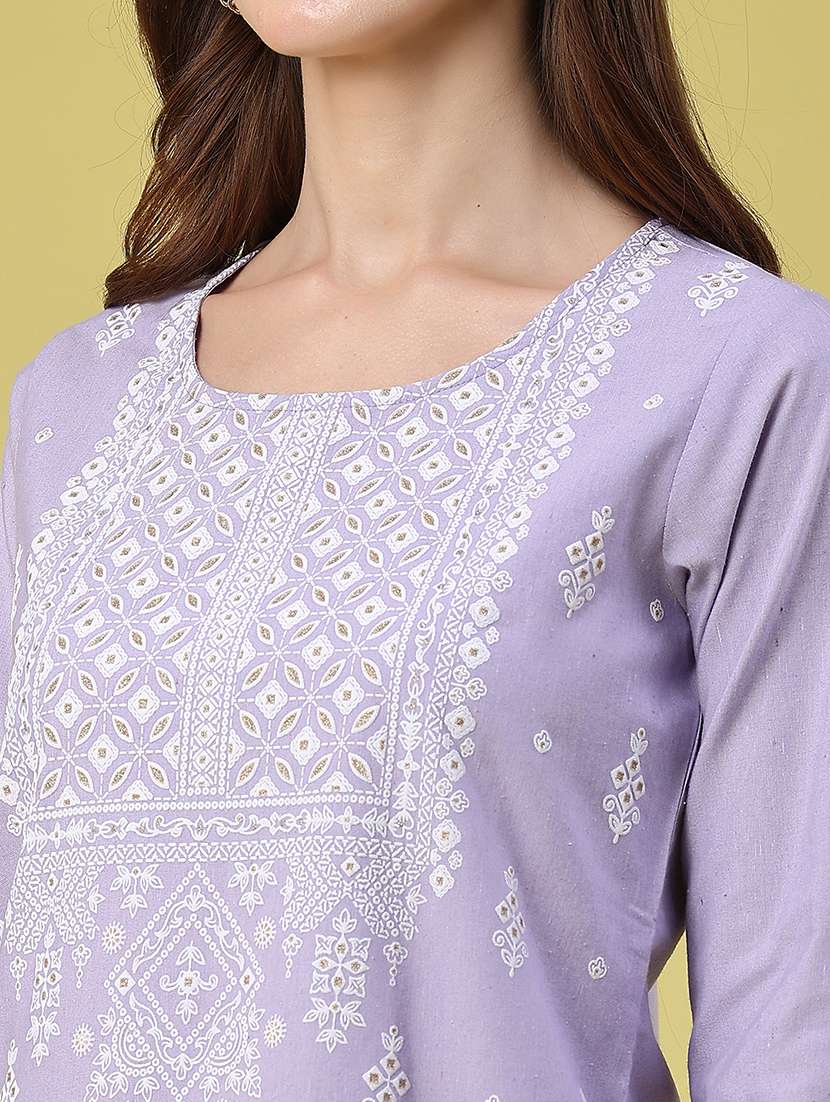 women printed three quarter sleeves straight kurta - 22280577 -  Standard Image - 1