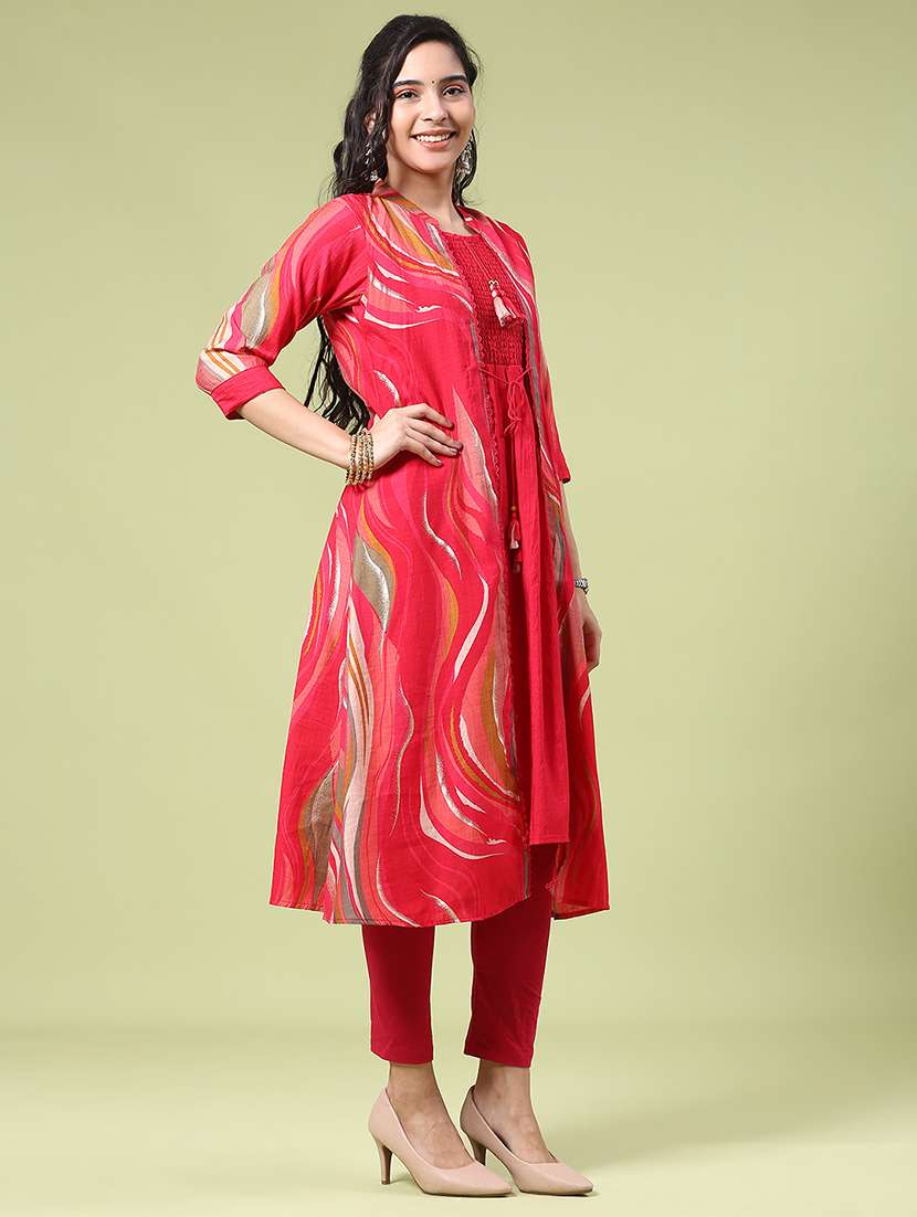 women printed three quarter sleeve layered kurta - 22280584 -  Standard Image - 4