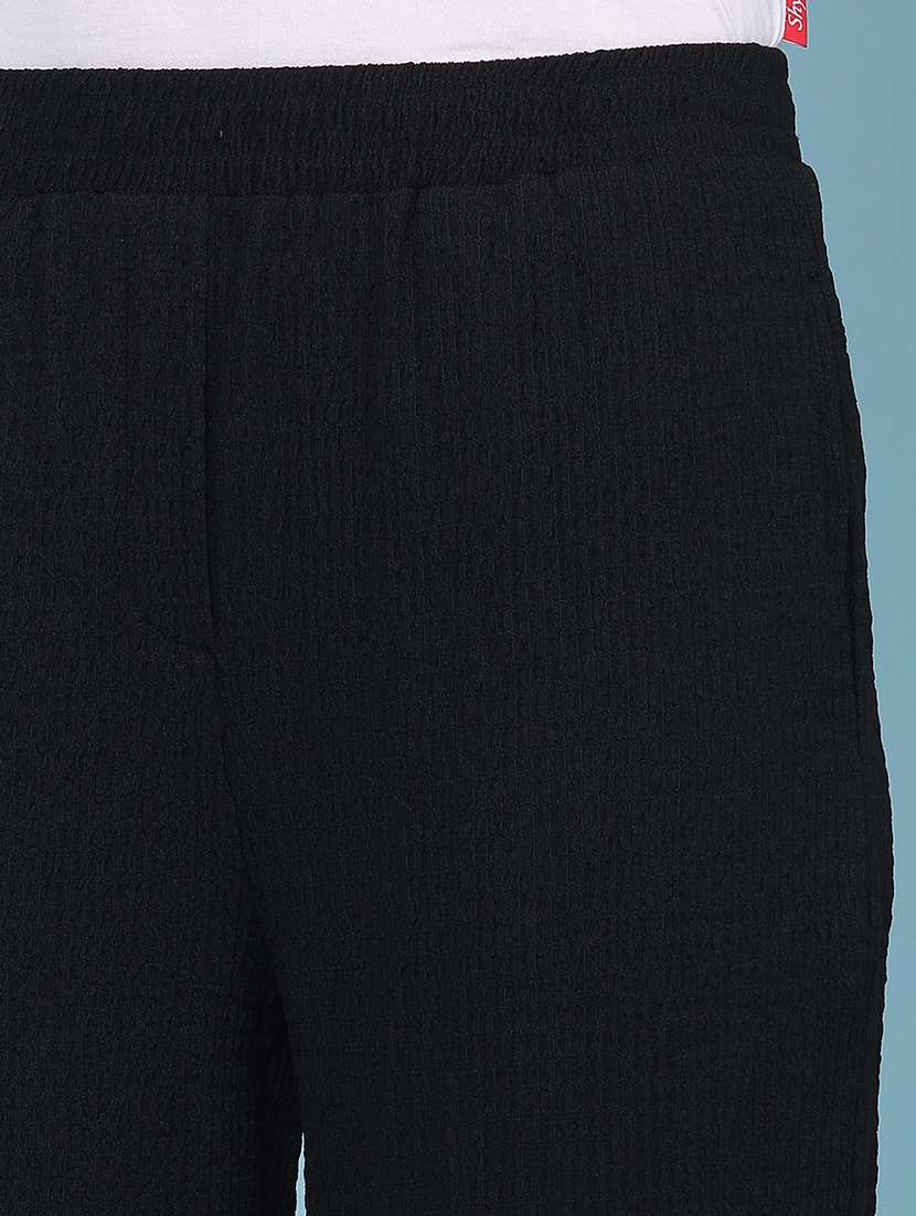 Women Solid Mid Rise Regular Fit Straight Trouser - 22280689 -  Standard Image - 1