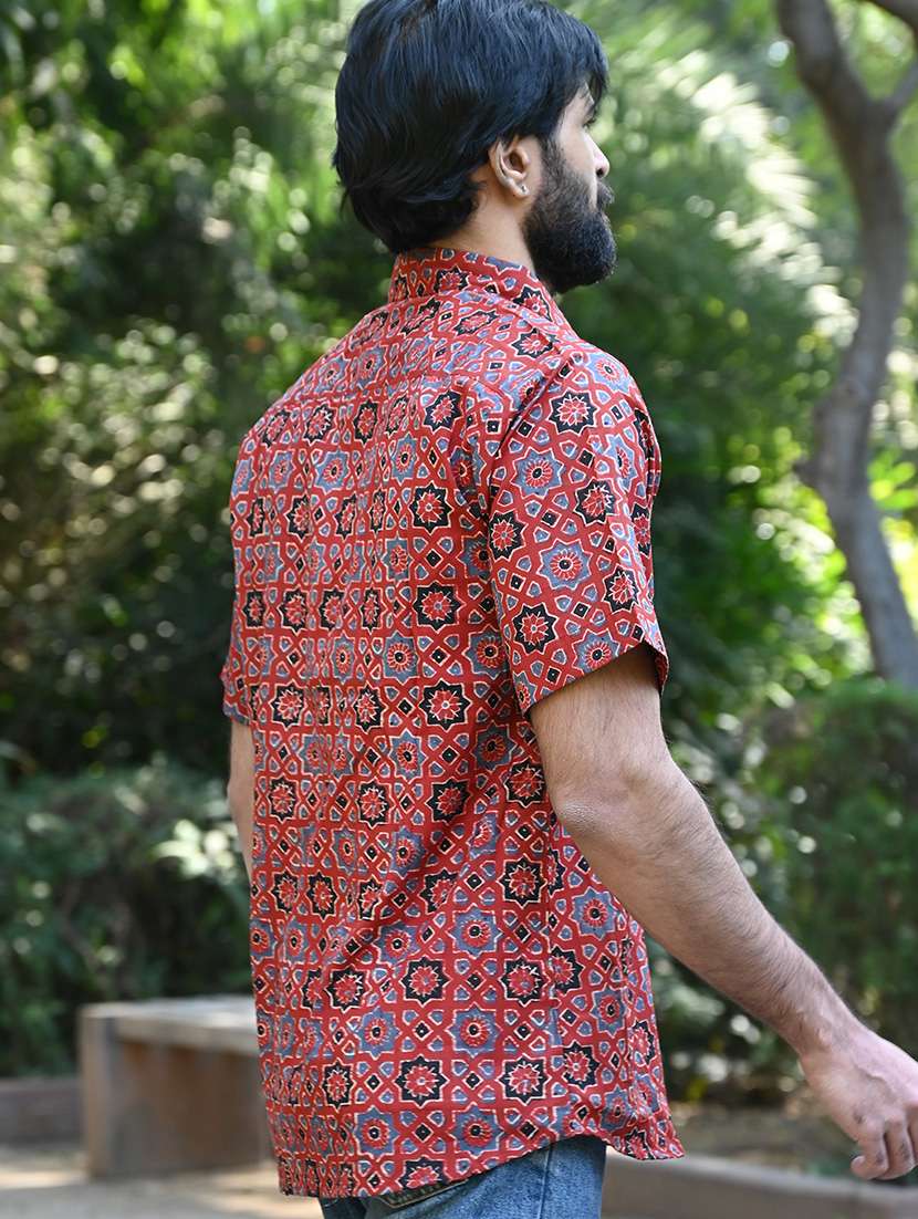 men printed collared short sleeve casual shirt - 22280774 -  Standard Image - 1