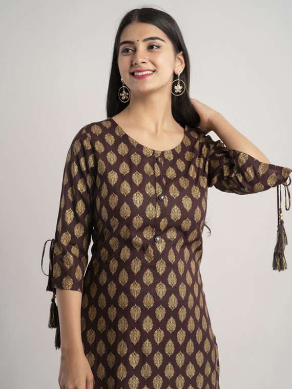 women printed bell sleeve straight kurta - 22281180 -  Standard Image - 4