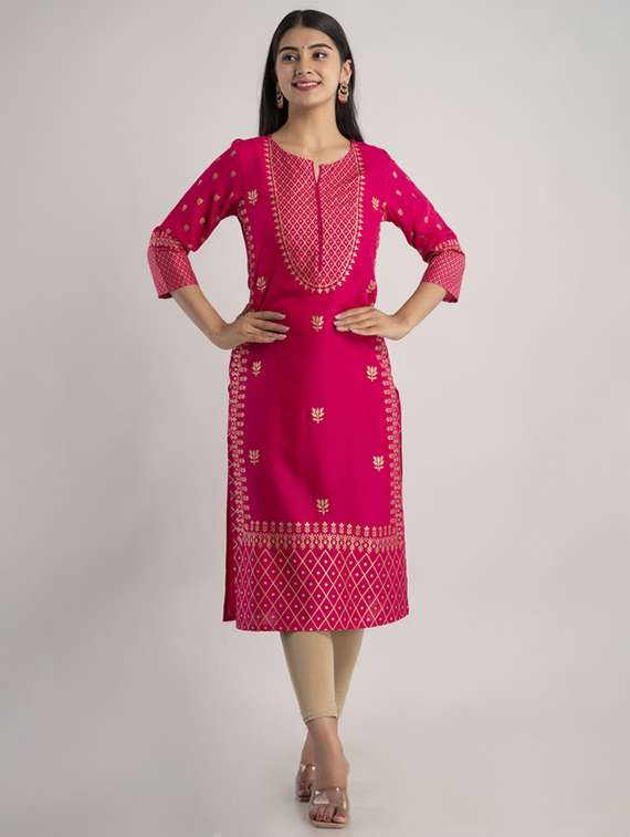 women printed three quarter sleeve straight kurta