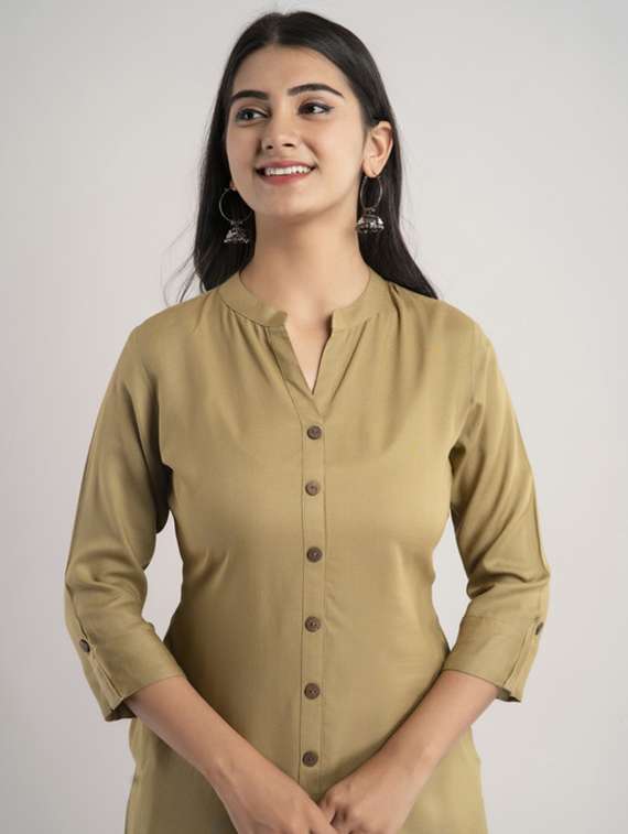 women solid three quarter sleeve a-line kurta - 22281189 -  Standard Image - 4