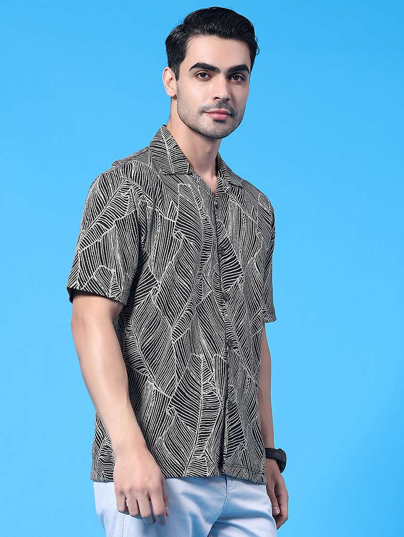 men self design short sleeve regular fit casual shirt - 22281675 -  Standard Image - 4