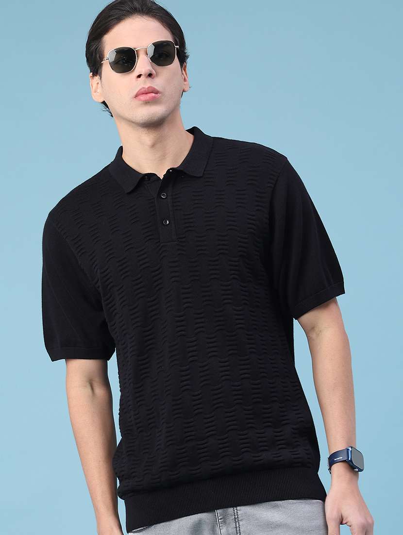 men black cotton chest print t-shirt