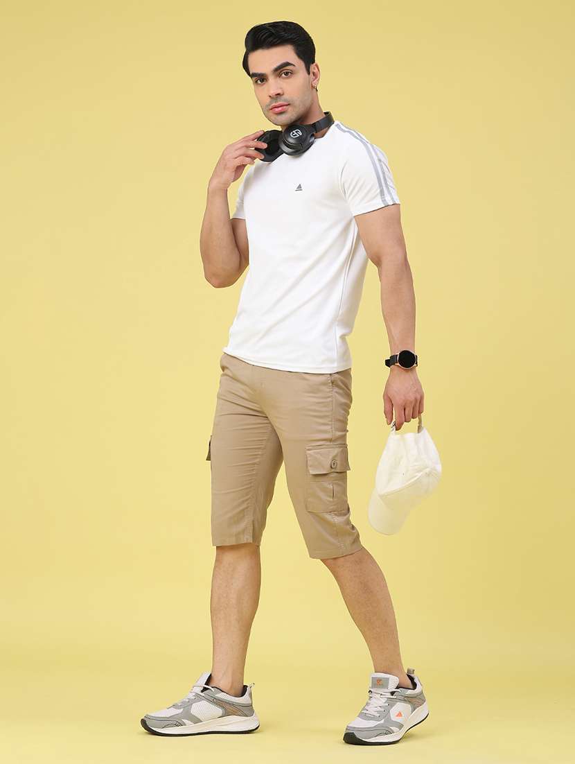 men solid mid rise cargo shorts - 22281794 -  Standard Image - 4