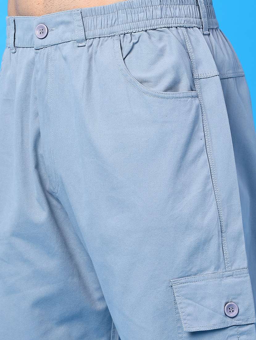 men solid mid rise regular fit cargo - 22281815 -  Standard Image - 4