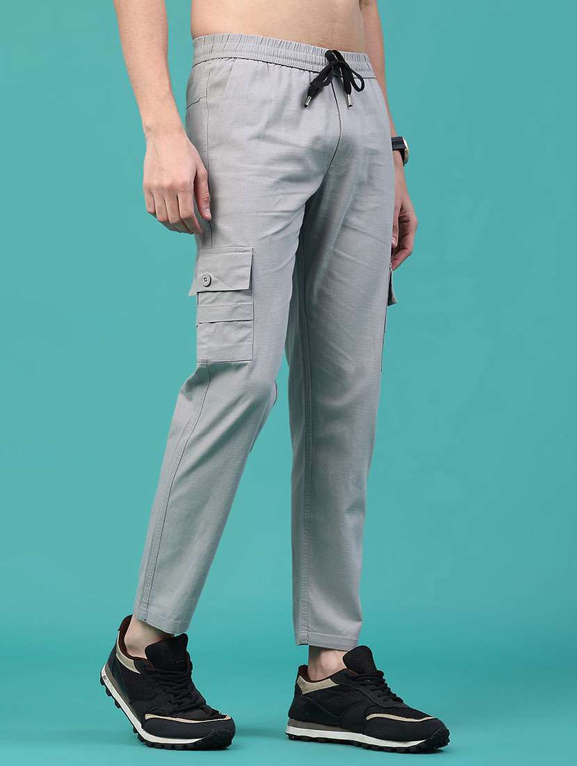 men solid mid rise regular fit cargo  - 22281836 -  Standard Image - 1