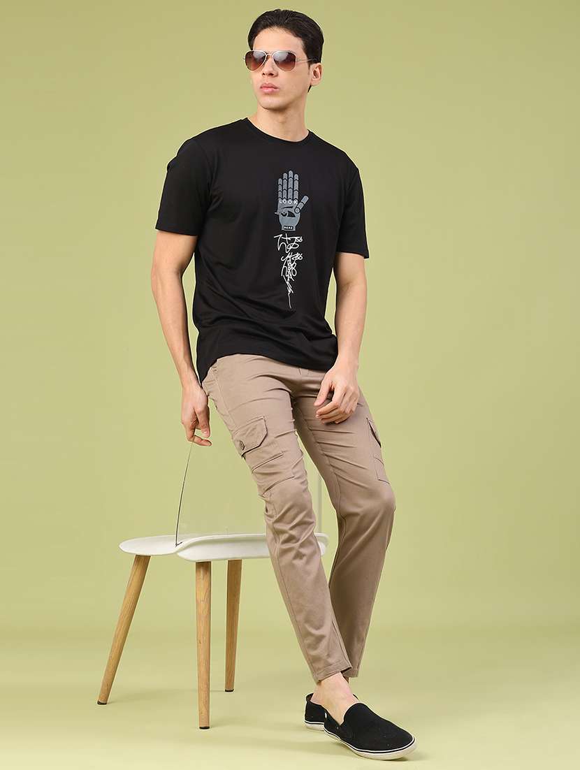 men solid mid rise regular fit cargo  - 22281855 -  Standard Image - 4