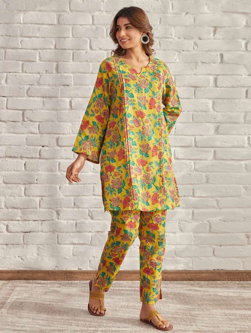 women printed long sleeve ethnic co-ord set - 22281991 -  Standard Image - 1