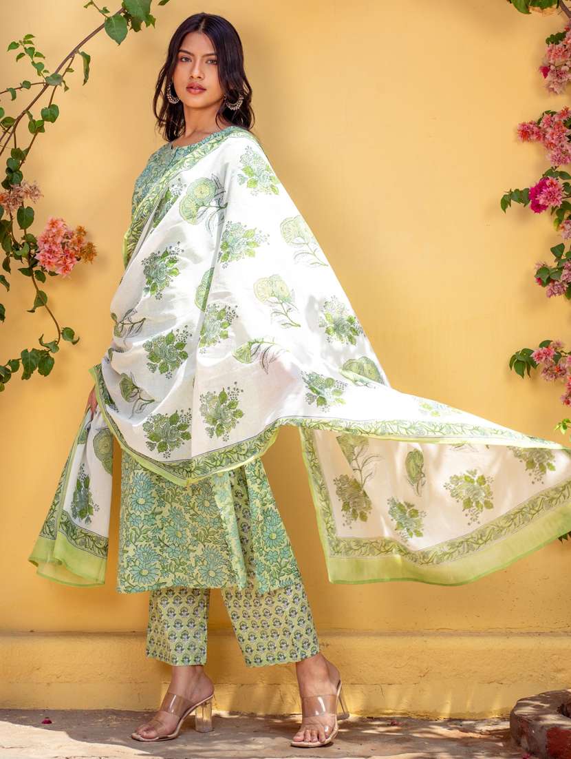 women printed three quarter sleeve kurta pant with dupatta set - 22282111 -  Standard Image - 1