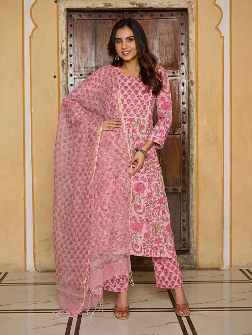 women floral three quarter sleeve kurta pant with dupatta set - 22282112 -  Standard Image - 1