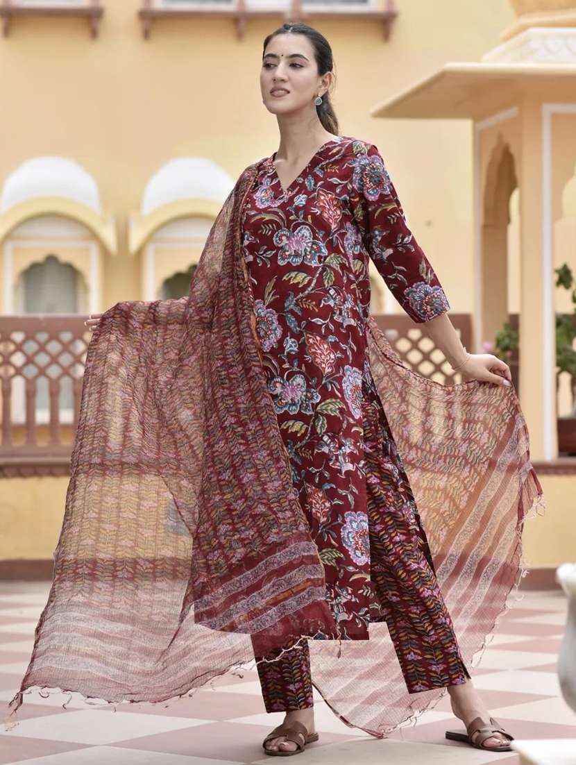 women floral three quarter sleeve kurta pant with dupatta set - 22282120 -  Standard Image - 1