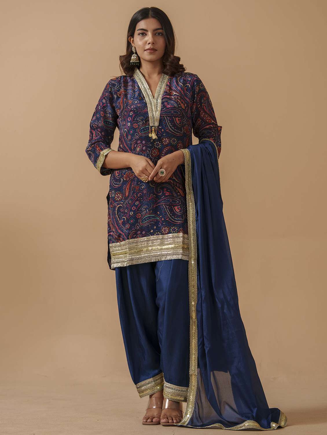 women printed three quarter sleeve kurta salwar with dupatta set