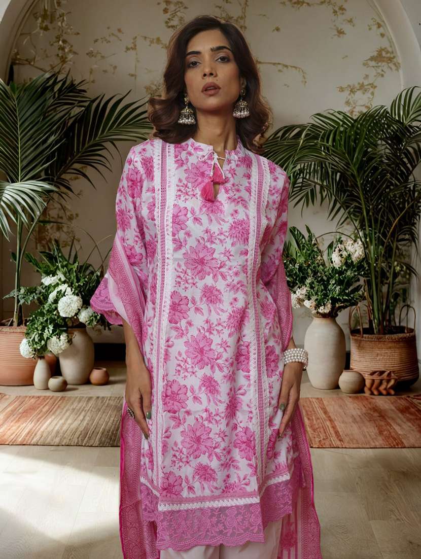 women floral three quarter sleeve kurta pant with dupatta set - 22282166 -  Standard Image - 1