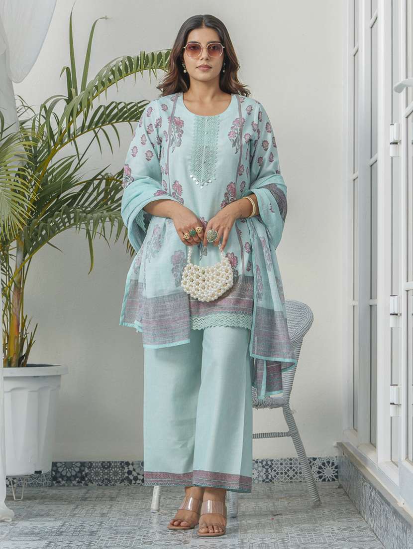 women floral three quarter sleeve kurta pant with dupatta set