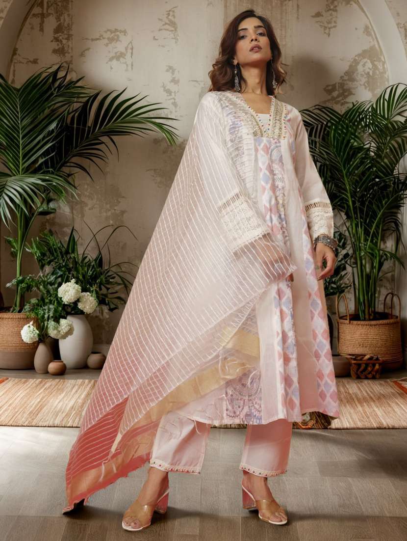 women printed long sleeve kurta pant with dupatta set - 22282176 -  Standard Image - 1
