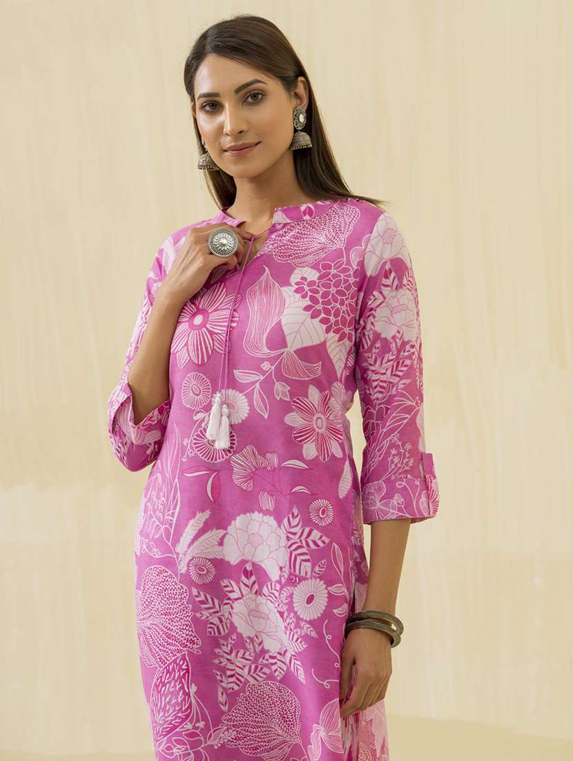 women printed three quarter sleeve kurta pant set - 22282180 -  Standard Image - 1