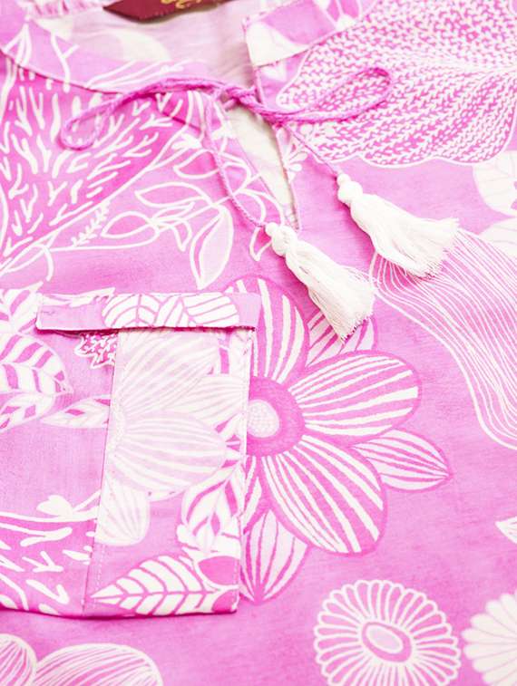 women printed three quarter sleeve kurta pant set - 22282180 -  Standard Image - 4