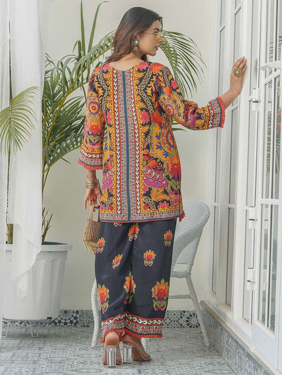 women printed three quarter sleeve ethnic co-ord set - 22282188 -  Standard Image - 4