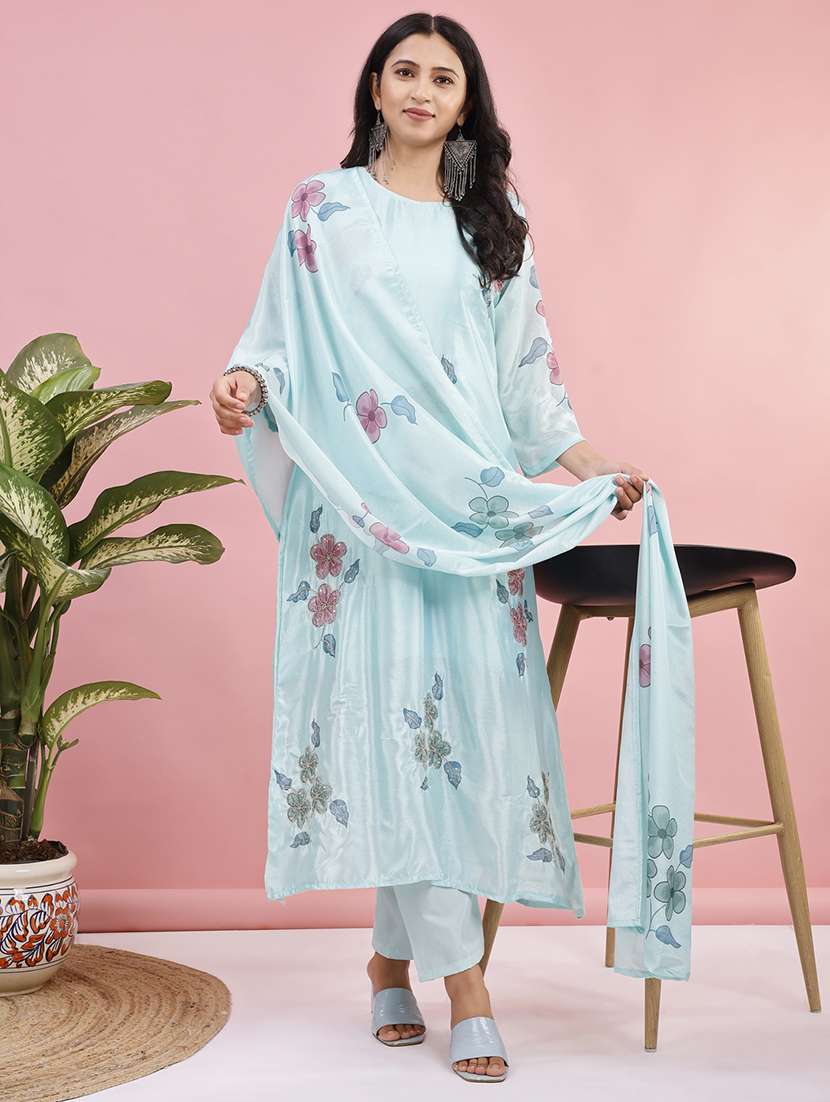 women floral three quarter sleeve kurta pant with dupatta set - 22282292 -  Standard Image - 1
