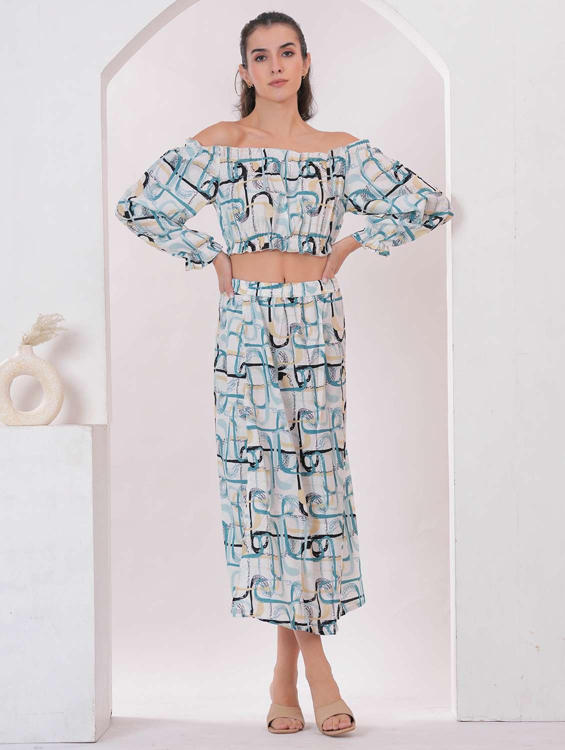 women printed top and skirt co-ord set - 22282991 -  Standard Image - 1