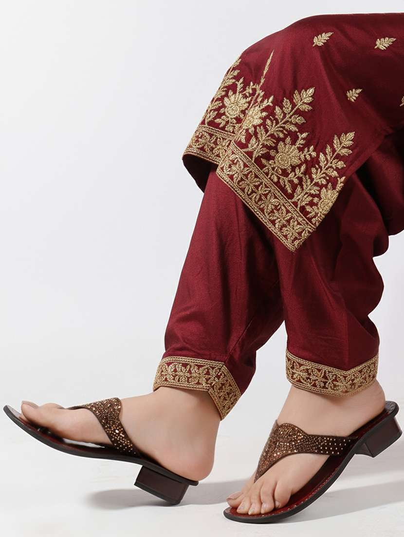 Women Embellished Slip On Sandal - 22285348 -  Standard Image - 1
