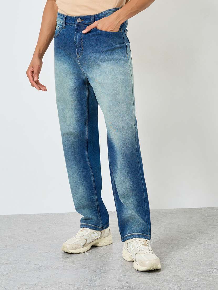 men washed mid rise full length relaxed fit jeans