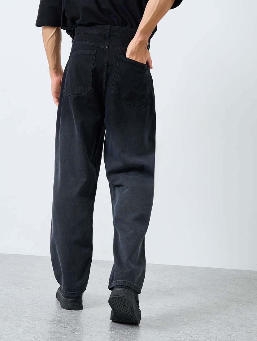 men washed mid rise full length relaxed fit jeans - 22285500 -  Standard Image - 1