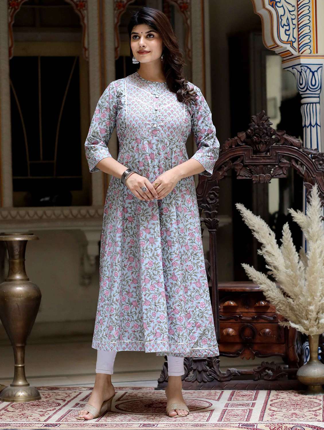 women printed three quarter sleeve anarkali kurta - 22285506 -  Standard Image - 1