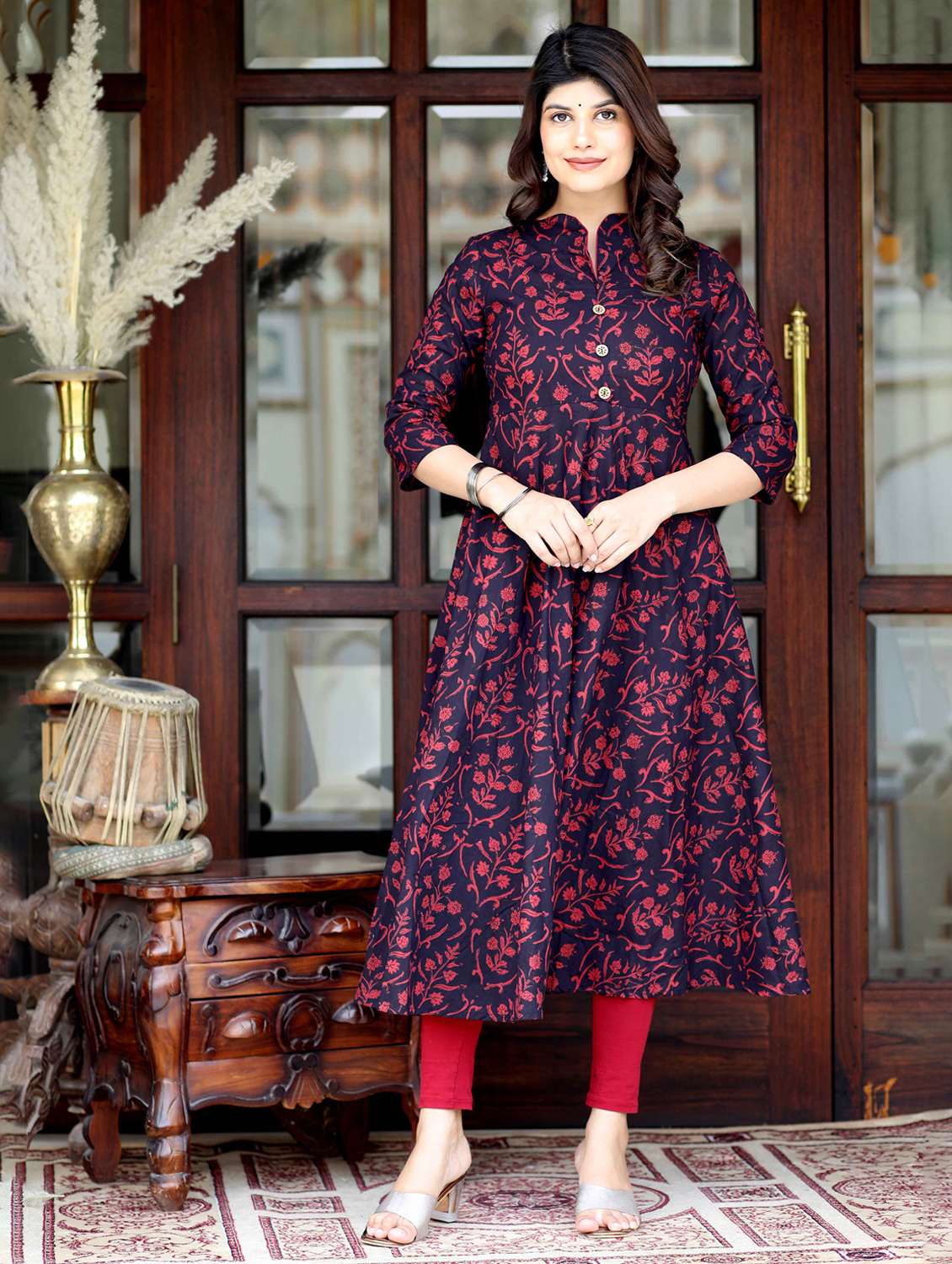 women printed three quarter sleeve anarkali kurta