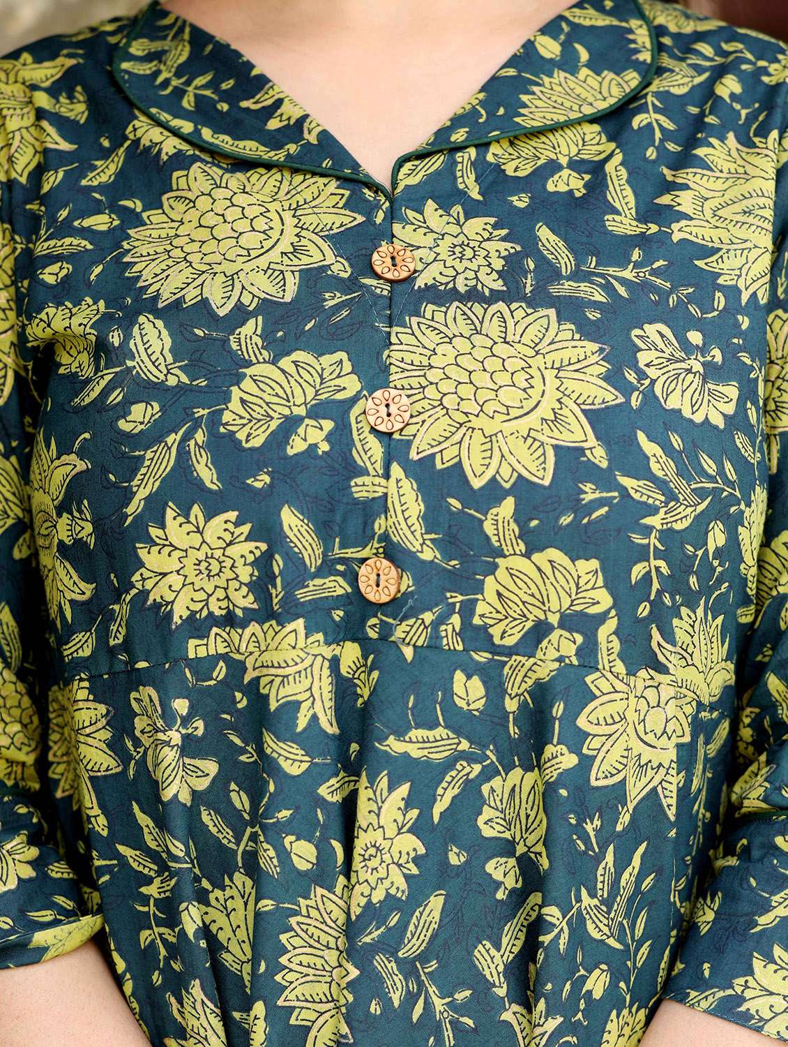 women printed three quarter sleeve anarkali kurta - 22285511 -  Standard Image - 4