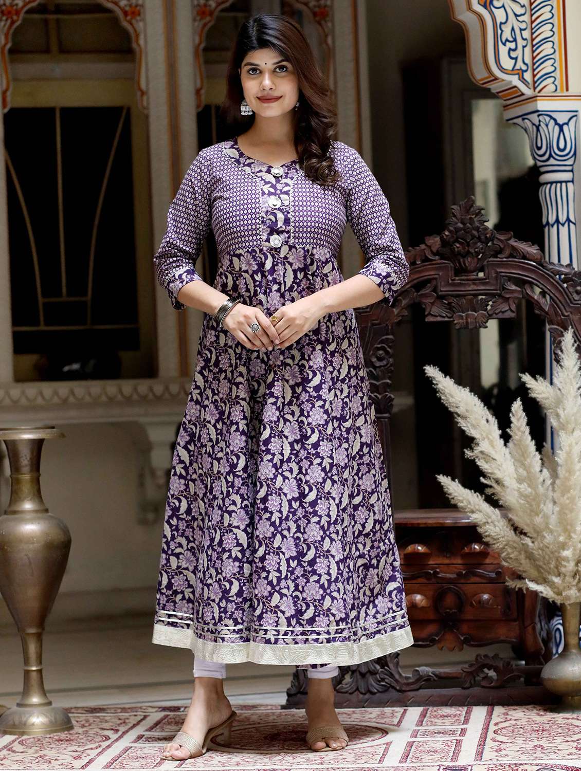 women printed three quarter sleeve anarkali kurta