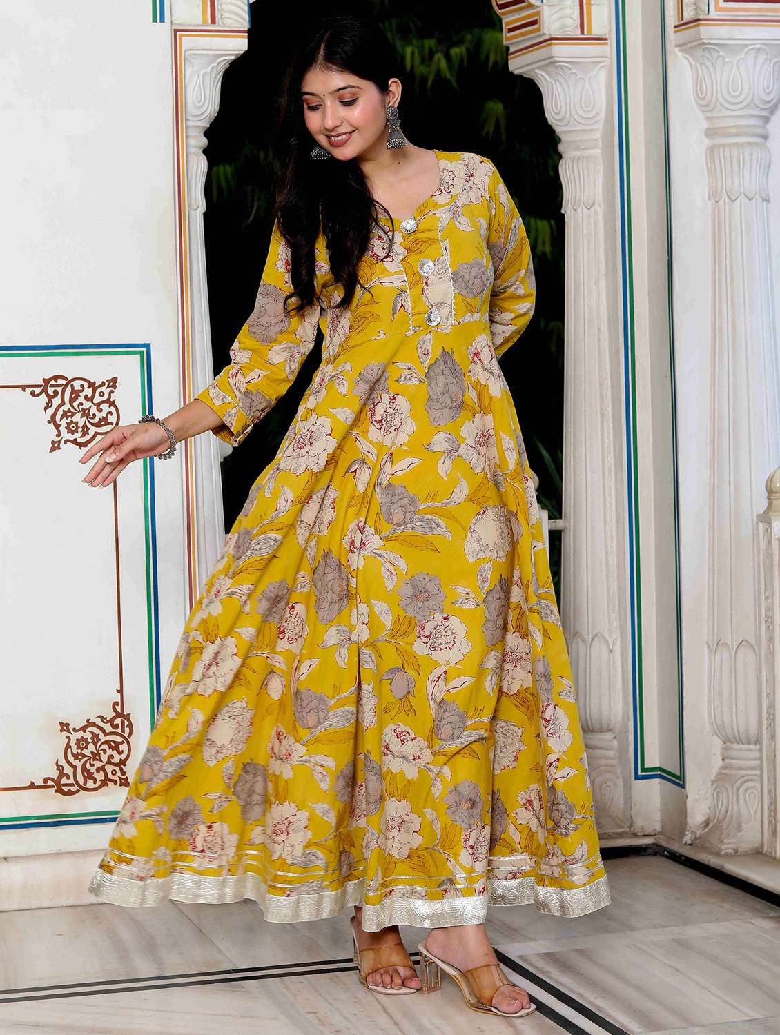 women printed three quarter sleeve anarkali kurta - 22285519 -  Standard Image - 1