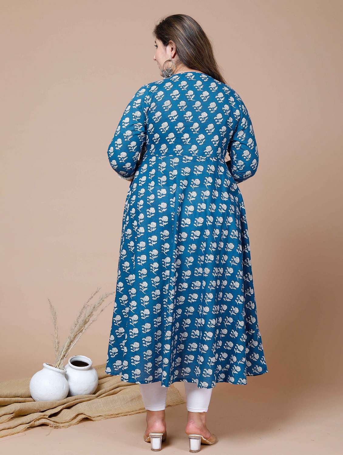 women printed three quarter sleeve anarkali kurta - 22285540 -  Standard Image - 1