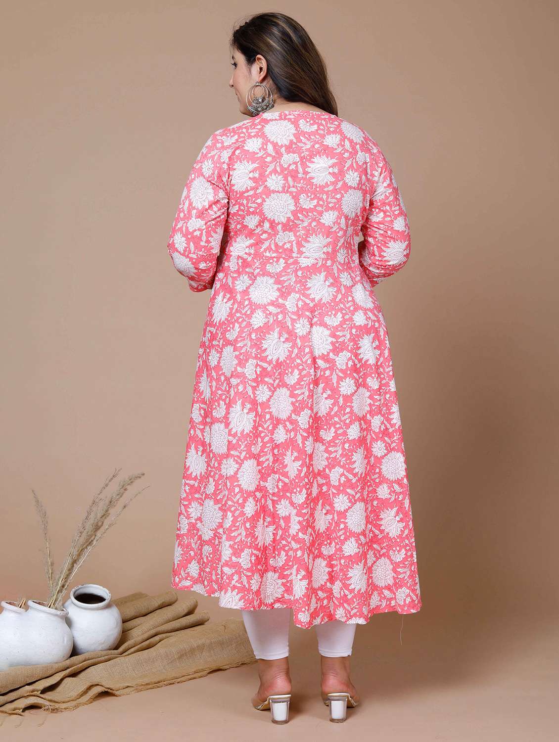 women printed three quarter sleeve anarkali kurta - 22285541 -  Standard Image - 1