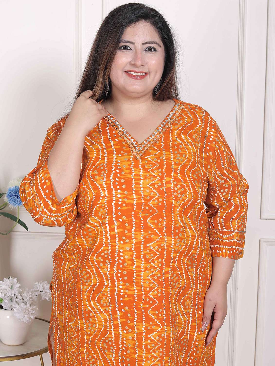 women plus size bandhani three quarter sleeve straight kurta - 22285560 -  Standard Image - 4