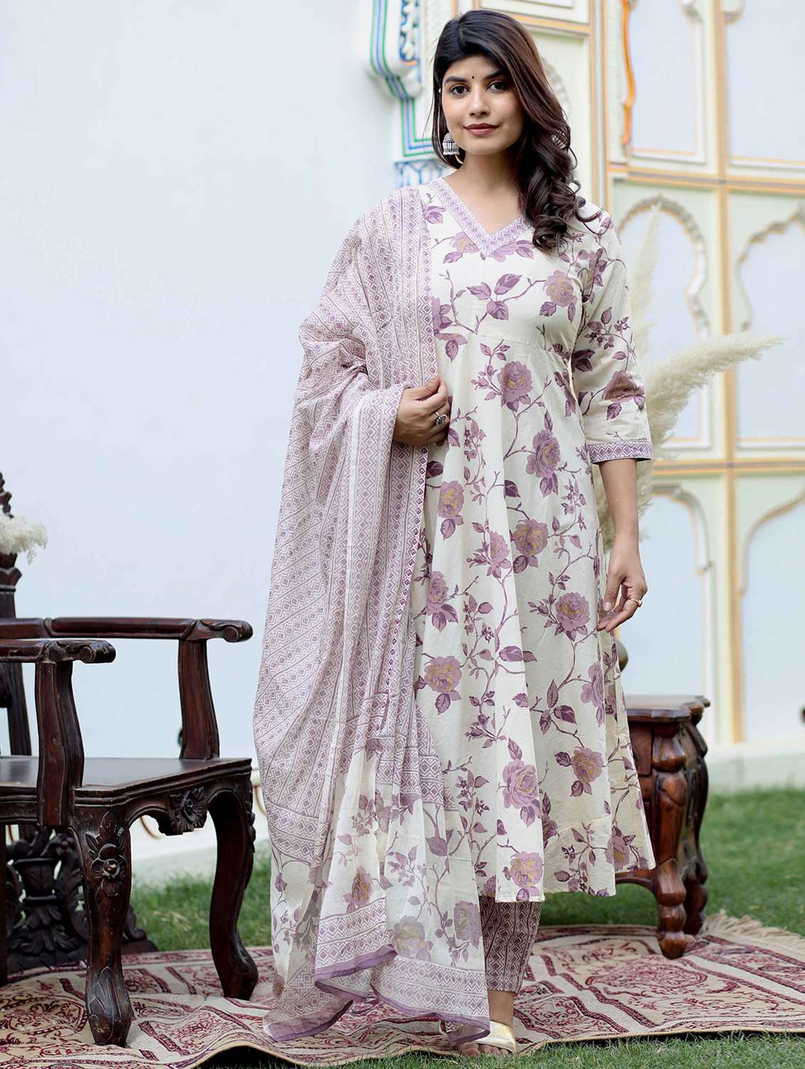 women printed three quarter sleeve kurta pant with dupatta set - 22285566 -  Standard Image - 1
