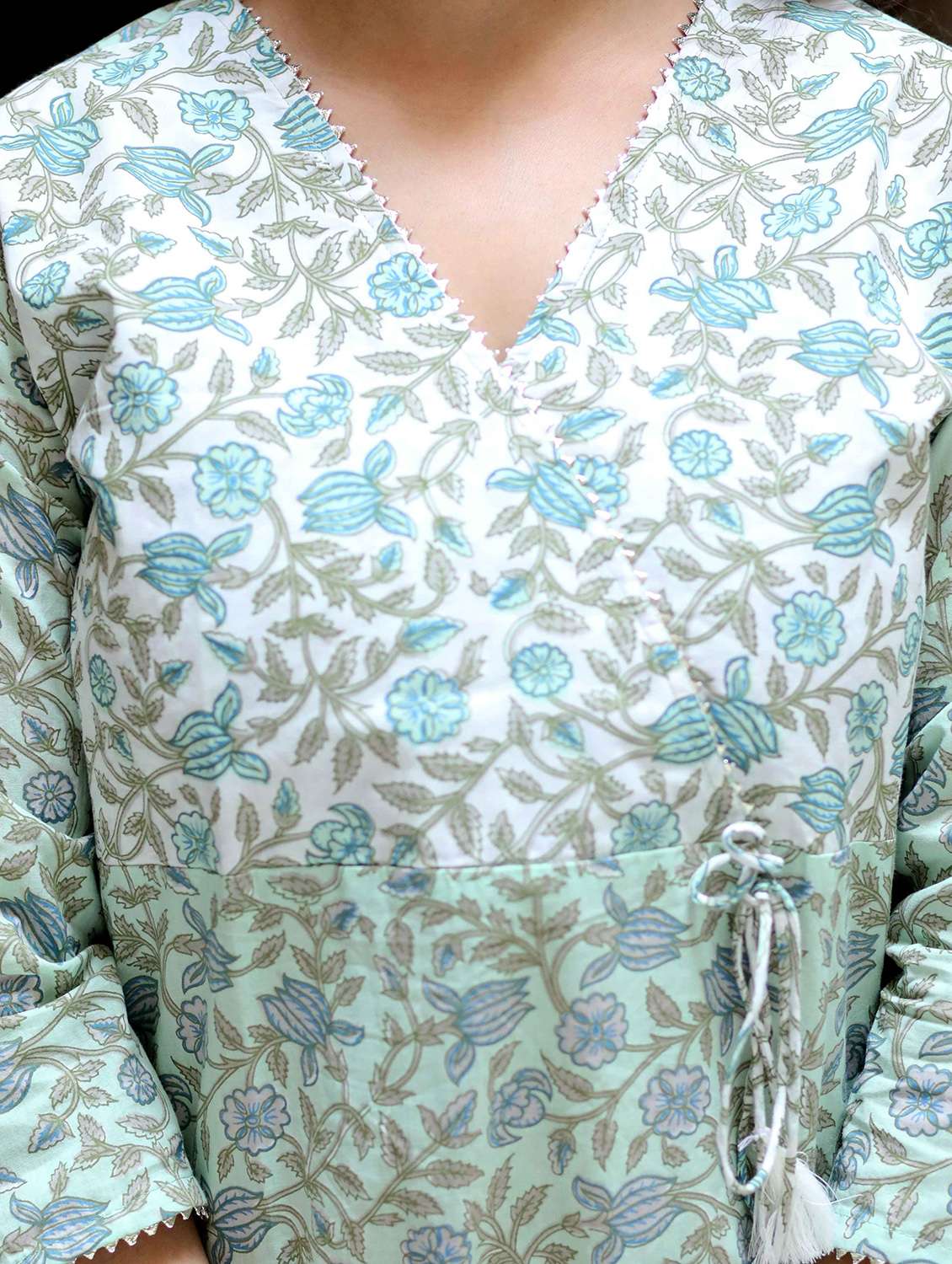 women floral printed three quarter sleeve kurta palazzo set - 22285577 -  Standard Image - 4