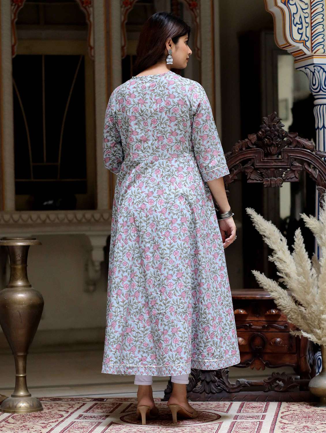 women printed three quarter sleeve kurta with dupatta set - 22285585 -  Standard Image - 4