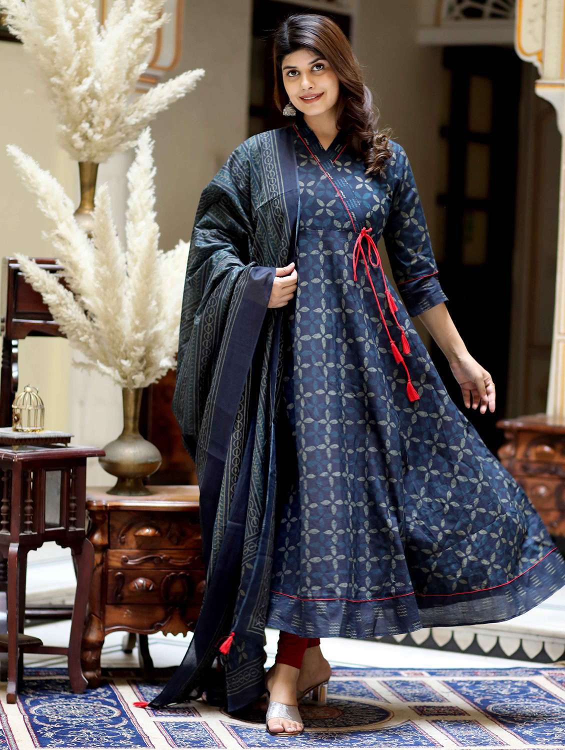 women printed three quarter sleeve kurta with dupatta set - 22285588 -  Standard Image - 1