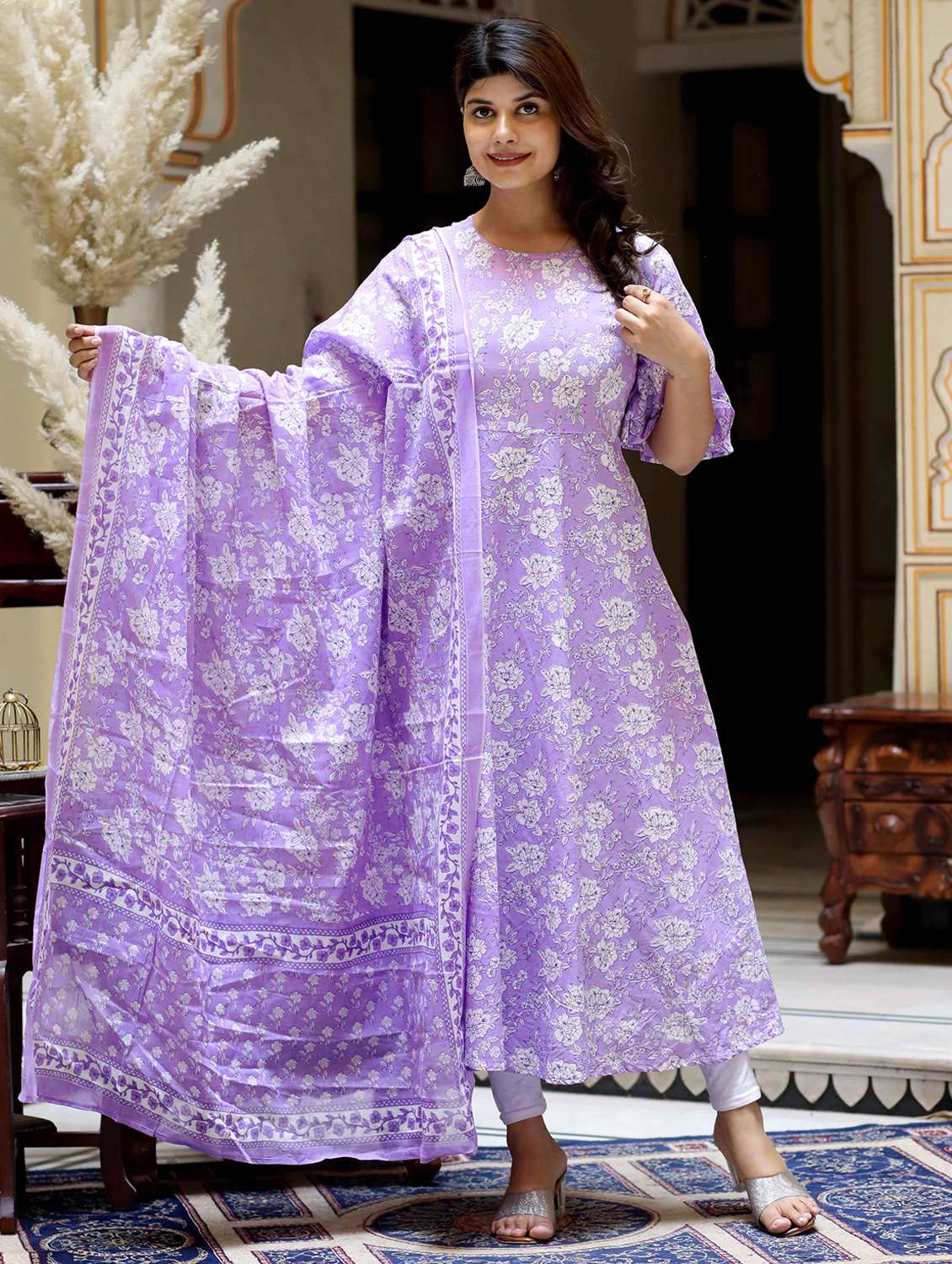 women floral short sleeve kurta with dupatta set - 22285614 -  Standard Image - 1