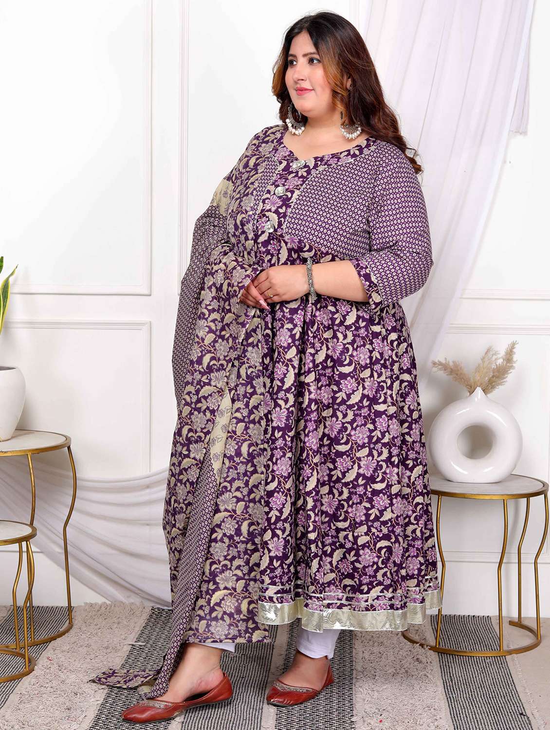 women plus size floral three quarter sleeve kurta with dupatta set - 22285648 -  Standard Image - 1