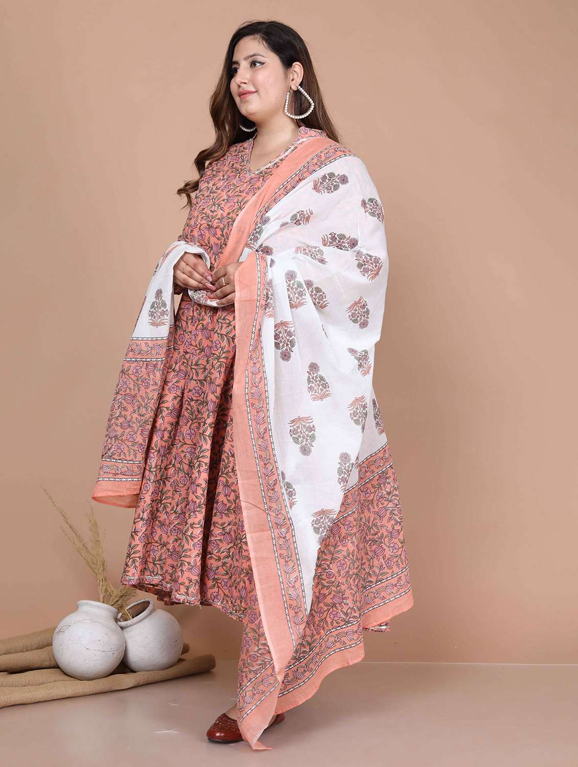 women plus size floral three quarter sleeve kurta with dupatta set - 22285655 -  Standard Image - 1