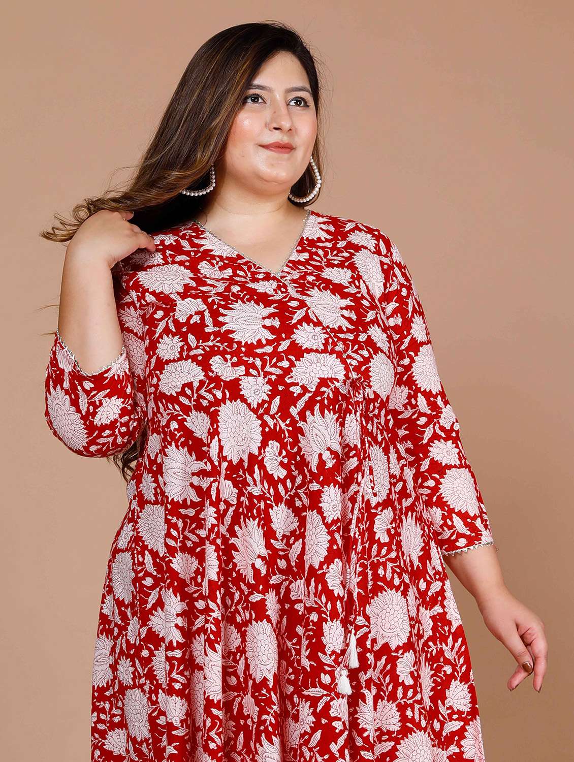 women plus size floral three quarter sleeve kurta with dupatta set - 22285660 -  Standard Image - 4