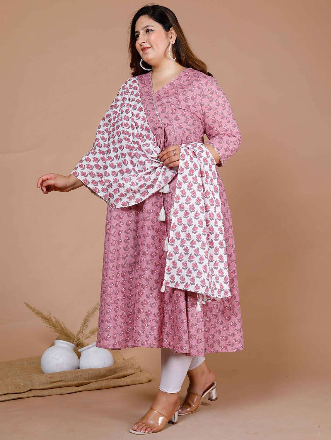 women plus size floral three quarter sleeve kurta with dupatta set - 22285663 -  Standard Image - 1