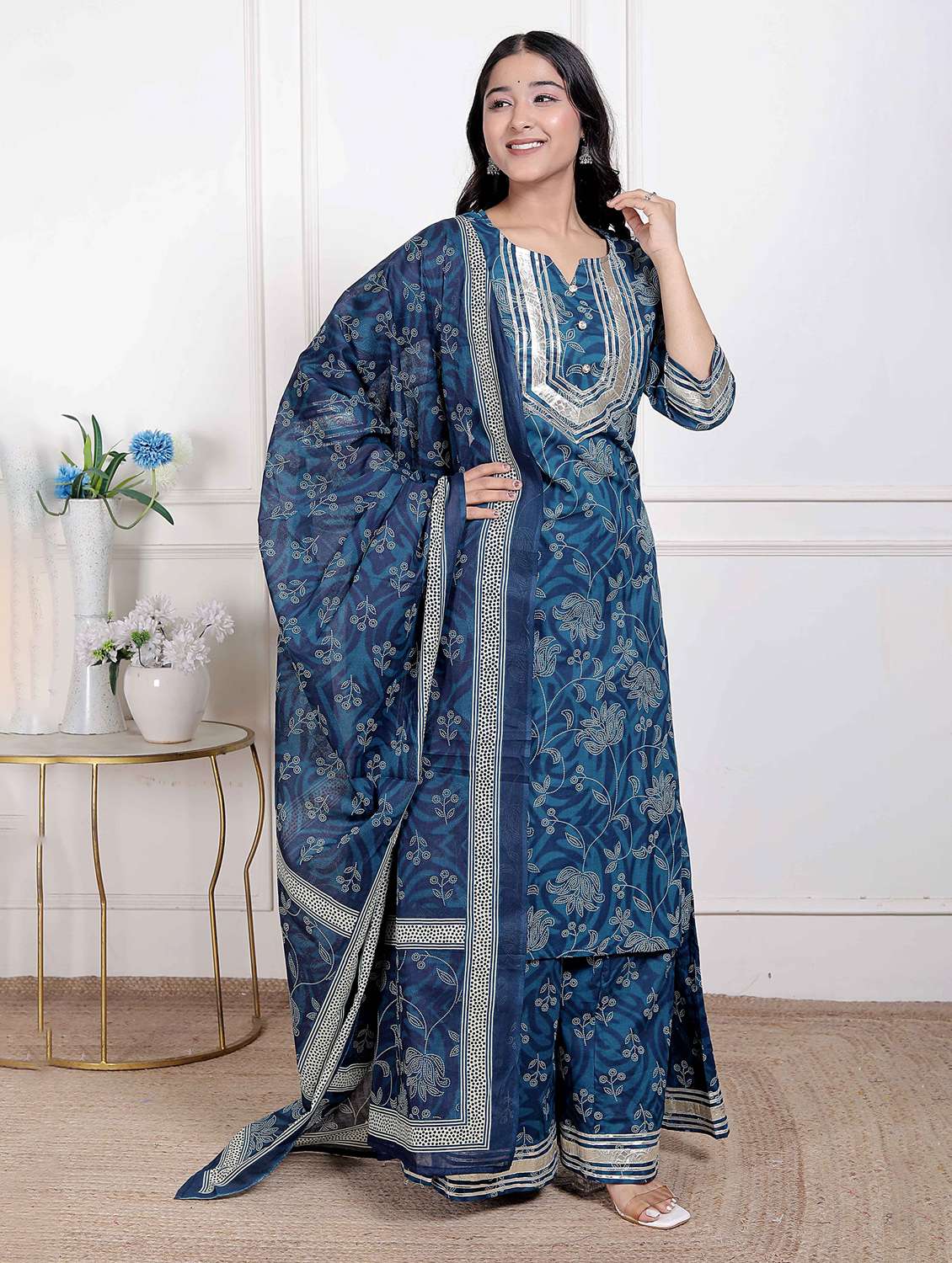 women floral three quarter sleeve kurta palazzo with dupatta set - 22285673 -  Standard Image - 1