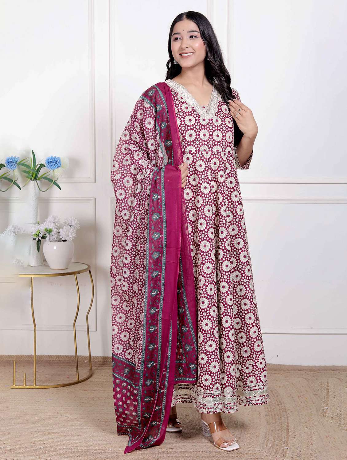 women floral three quarter sleeve kurta with dupatta set - 22285680 -  Standard Image - 1