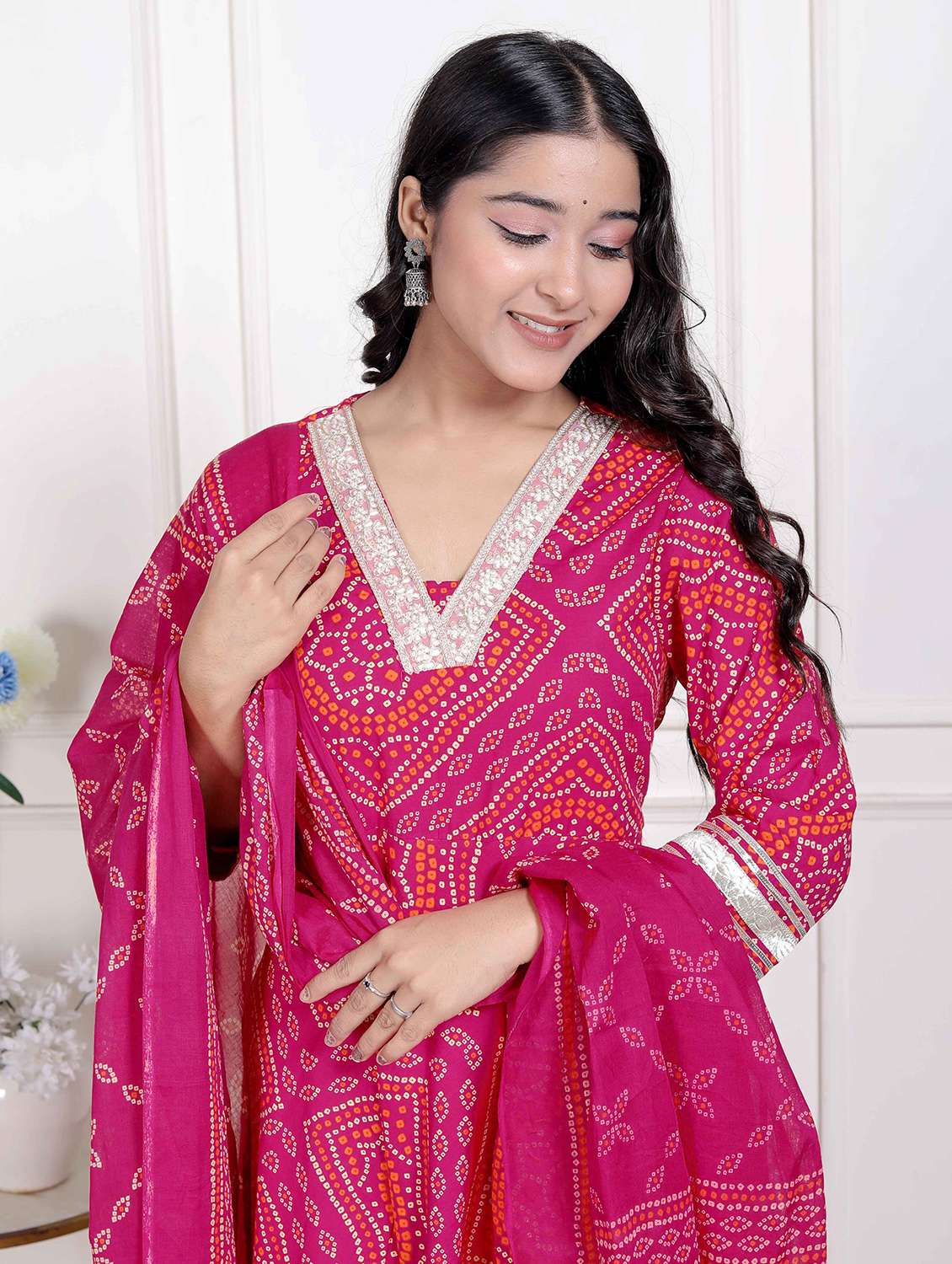 women bandhani three quarter sleeve kurta with dupatta set - 22285681 -  Standard Image - 4