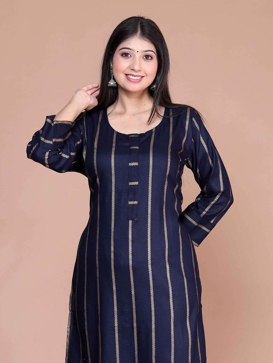 Women Striped Three Quarter Sleeve Kurta Pant Set - 22285702 -  Standard Image - 4